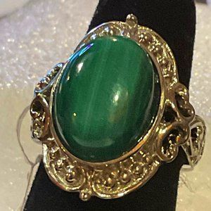 Ladies Natural Green Malachite ring